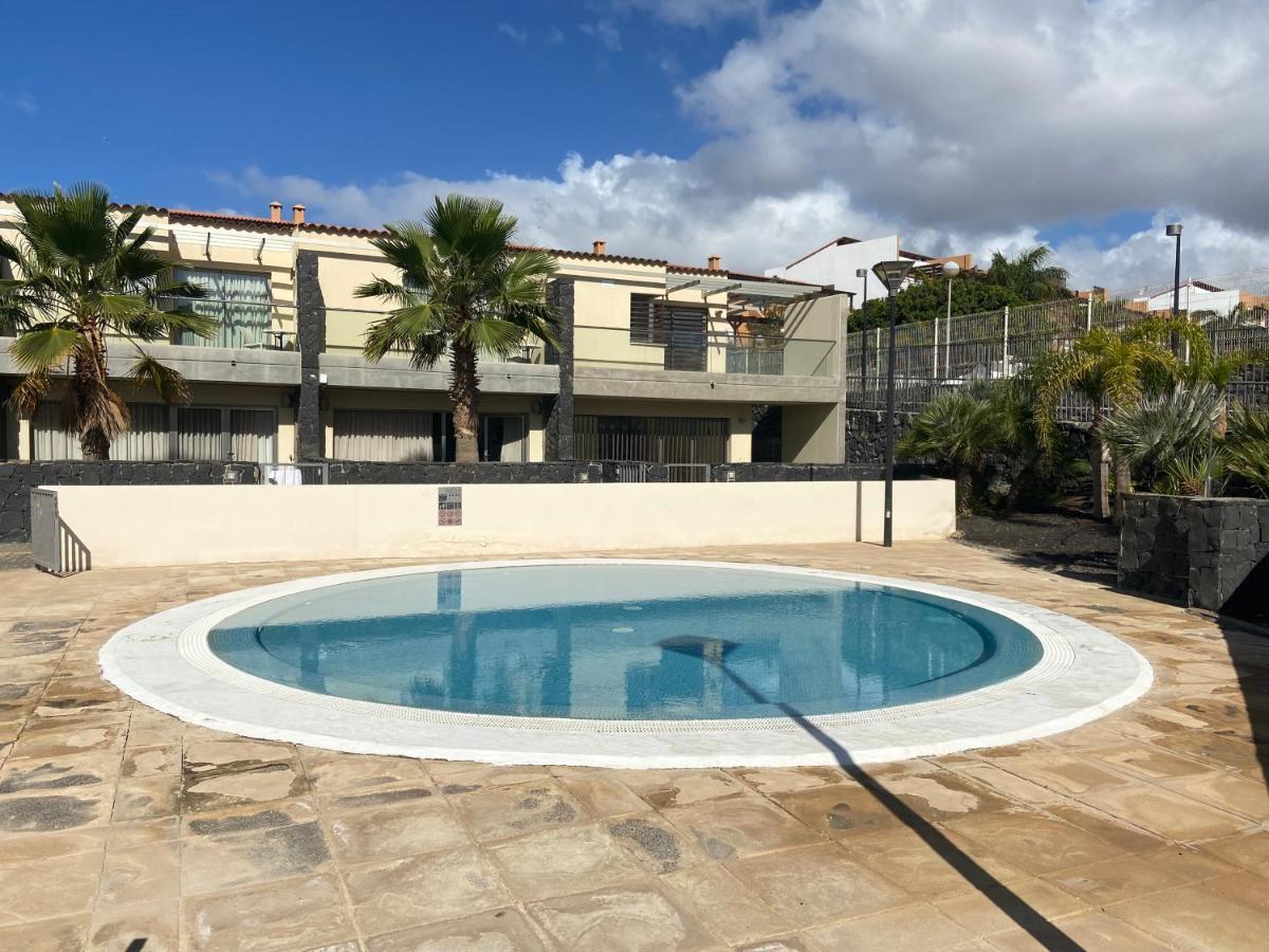 Sun Bay Villas Apartment サンミゲル・デ・アボナ エクステリア 写真